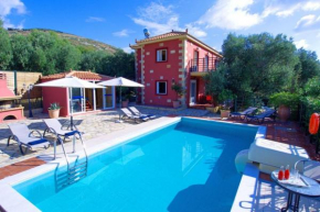Villa Aliona